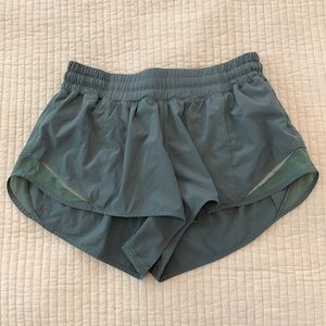 Lululemon Hotty Hot Short